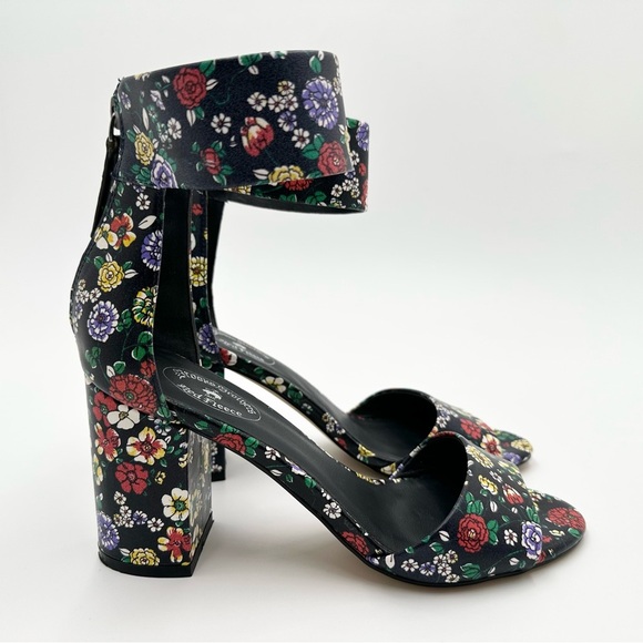 Red Fleece Brooks Brothers Floral Heel Sandal Peep Toe - Picture 3 of 13